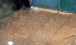 Hà Nội xuất hiện mưa đá