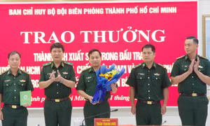 Khen thưởng lực lượng phá chuyên án sản xuất tiền giả