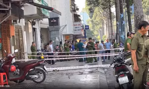 Vụ cháy quán ăn ở TPHCM: Ám ảnh tiếng người cha gào khóc 'cứu 2 con tôi với'