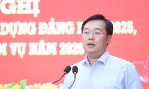 Phó Bí thư Thường trực Thành ủy TPHCM: Tập trung chống lãng phí trong cán bộ, đảng viên 