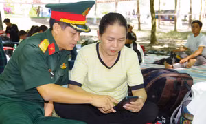 Sáng kiến giúp người nhà đăng ký thăm quân nhân trực tuyến