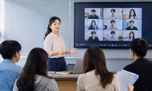 Giáo viên THPT dạy chương trình đại học, nhà trường nói gì?