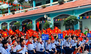 Bao giờ TPHCM hoàn lại tiền cho học sinh đã mua bảo hiểm y tế?
