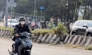 TPHCM: Tai nạn giao thông nghiêm trọng dưới chân cầu, một cụ già tử vong