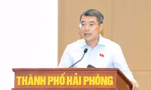 Thủ tướng Chính phủ Lê Minh Hưng phát biểu tại buổi tiếp xúc cử tri tại Hải Phòng.