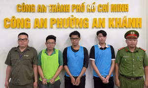 Giả danh Cảnh sát hình sự chặn xe, đe doạ rồi cưỡng đoạt tiền người dân