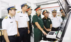 Hải quân Việt Nam cần phát triển nhiều loại vũ khí công nghệ cao
