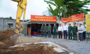 TPHCM tìm kiếm, quy tập hài cốt liệt sĩ tại khu mộ tập thể ở xã Thường Tân
