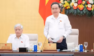 Chủ tịch Quốc hội: Không để phát sinh nợ đọng văn bản hướng dẫn thi hành luật