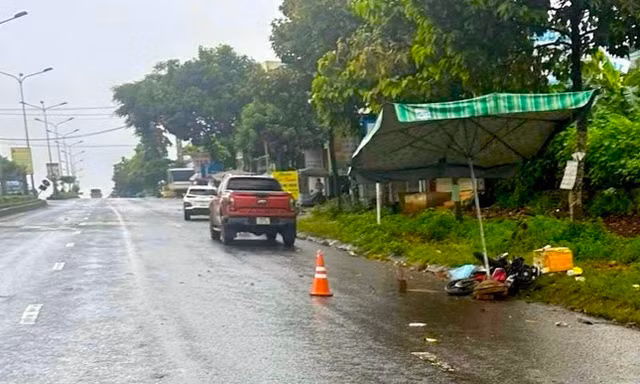 Tài xế xe bán tải rời hiện trường sau vụ tai nạn chết người