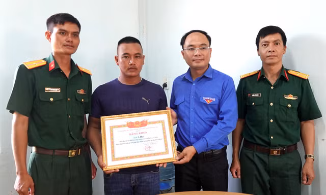 Thanh niên kể chuyện vào hang đá như mê cung thấy nhiều hài cốt liệt sĩ