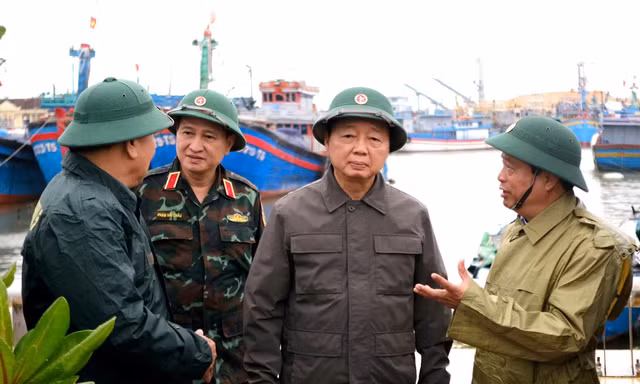 Phó Thủ tướng Trần Hồng Hà kiểm tra công tác phòng chống bão tại Gia Lai