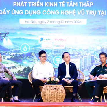 Mở không gian phát triển mới từ kinh tế tầm thấp và công nghệ vũ trụ