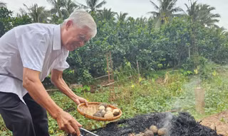 Tận thấy món đặc sản 'ngọc ẩn mình' rất lạ ở bên cồn