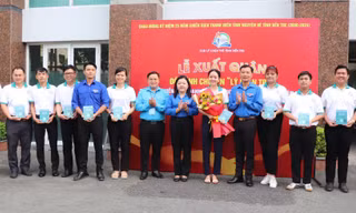 Bến Tre ra quân đội hình chuyên Lý luận trẻ tham gia chiến dịch tình nguyện hè