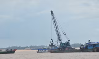 2 doanh nghiệp trúng đấu giá 2 mỏ cát gần 194 tỷ đồng
