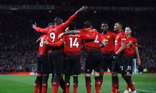 Thắng Bournemouth 4-1, M.U lập nên hàng loạt kỳ tích