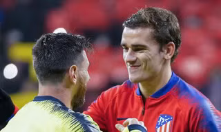 Ngôi sao Antoine Griezmann nghĩ về Messi ngay cả khi trên giường