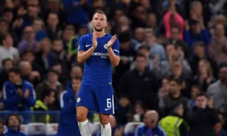 Drinkwater khi còn khoác áo Chelsea. ​