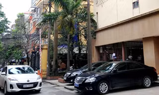 Khu nhà công vụ của Chính phủ tại Hoàng Cầu (Hà Nội)