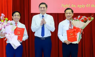 Nghệ An: Điều động 2 phó giám đốc sở làm Phó Bí thư Huyện ủy