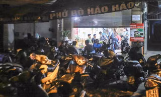 Nhà hàng kinh doanh vẫn hoạt động sau 21 giờ, Hà Nội liên tục kiểm tra, xử phạt