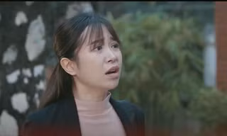 'Dưới bóng cây hạnh phúc' tập 37: Son (Kim Oanh) đòi ly hôn 
