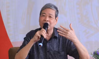Nhà thơ, nhạc sĩ Thụy Kha mắc ung thư, tình trạng sức khỏe xấu