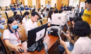 Sinh viên nhập học. Ảnh HMU