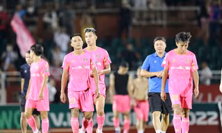 Sài Gòn FC từng nổi đình đám dưới thời HLV Vũ Tiến Thành giờ có nguy cơ rời giải hạng Nhất. (ảnh Anh Tú)