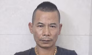 Đối tượng Tấn.