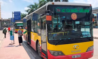 Cận cảnh tuyến xe buýt doanh nghiệp 'dọa' dừng hoạt động ở Hà Nội