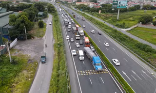 Hình ảnh khác lạ trên tuyến cao tốc phía Nam Hà Nội ngày cuối nghỉ lễ 2/9