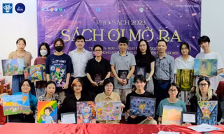 Phố sách - Sách ơi mở ra 2023 của sinh viên Đại học Kiến trúc Hà Nội 