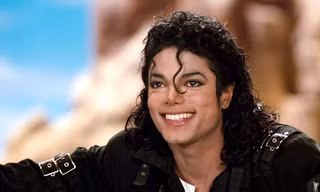 Trong thế giới fangirl: Âm nhạc của Michael Jackson khiến tôi không còn thấy mình đơn độc 