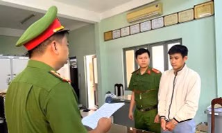 Bắt một giám đốc công ty ở Bình Dương về tội lừa đảo