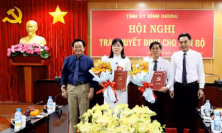 Bình Dương công bố quyết định về công tác cán bộ
