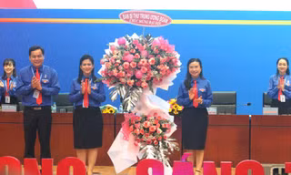 Cán bộ Đoàn phải không ngừng rèn luyện để trở thành thủ lĩnh thanh niên có tâm và có tầm