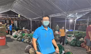 Khi cán bộ hóa ‘ô sin’ thời dịch bệnh
