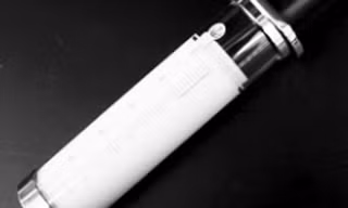 Tiêm vi hạt ô xy cứu bệnh nhân ngưng thở