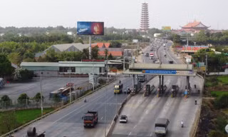 Hàng loạt trạm thu phí bỏ hoang thành 'cái bẫy' người tham gia giao thông