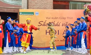 Độc đáo điệu hát múa Ải Lao tưởng nhớ Thánh Gióng