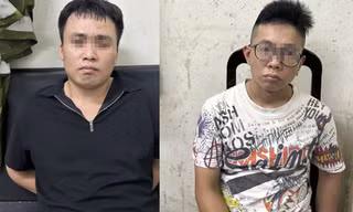 Bắt hai đối tượng phá kính ô tô trộm thẻ tín dụng đi mua số lượng lớn vàng 