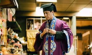 Từ đám cưới đến đám ma
