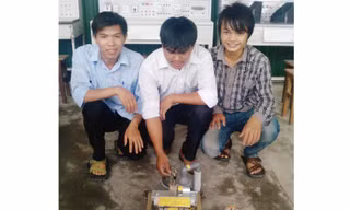 Biến phế thải thành rô bốt