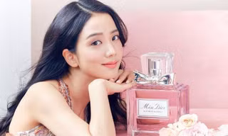 Chỉ bằng một câu trả lời, Jisoo khiến netizen đồng loạt cảm thán: “Đã xinh đẹp còn thông minh”