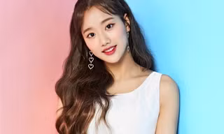 Naeun April