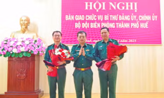 Triển khai Quyết định của Bộ trưởng Bộ Quốc phòng về công tác cán bộ