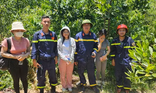 3 nữ sinh mắc kẹt trên núi Hòn Vượn tại Huế