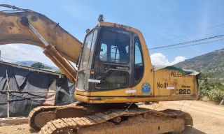 Chủ tịch UBND thành phố Cam Ranh thua kiện người làm thuê múc đất